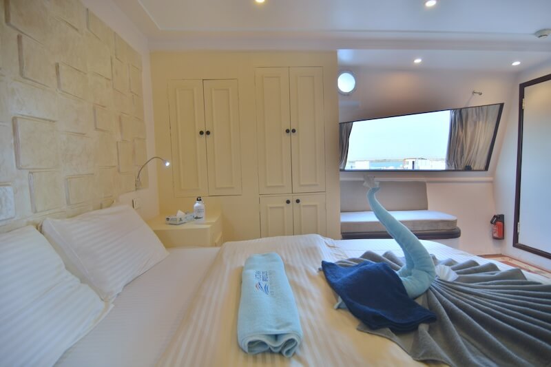 Main Deck Master Suite